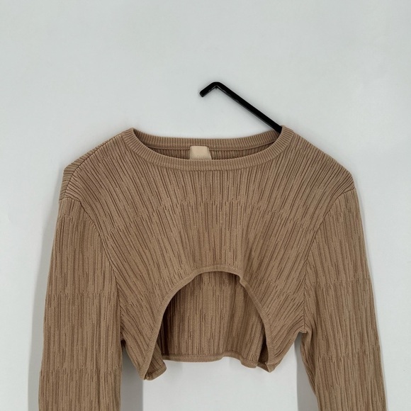 H&M Bolero Crinkle Textured Knit Top - Picture 1 of 6